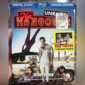 $3 HANGOVER BLUE RAY. GREAT CONDITION $3 WHEN BUNDLED WITH 3 OR MORE ITEMS